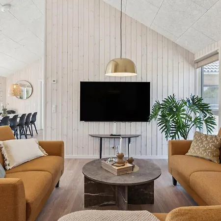 Holiday home Lovely In With Sauna Bogense