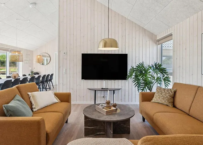 Nyaraló Lovely In With Sauna Bogense